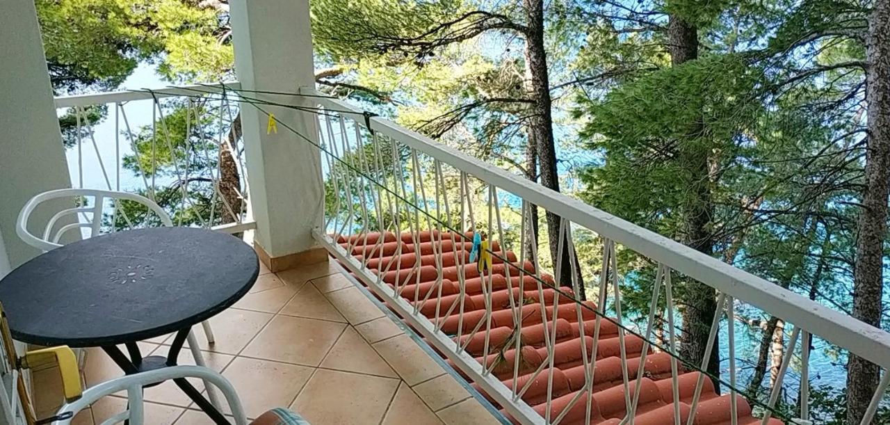 Appartamento Brela Beach Retreat Esterno foto